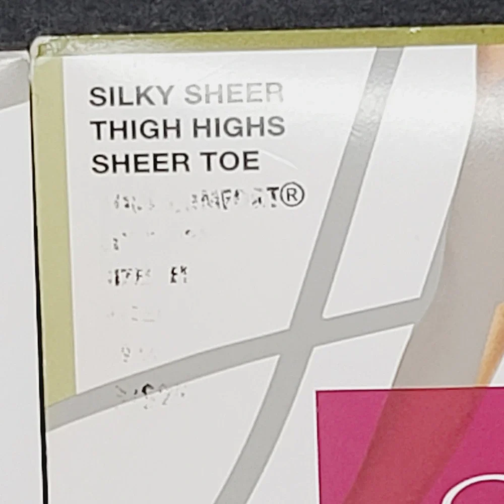 Hanes Silk Reflections Thigh Highs Lot 2 Lace Top CD Barely There Pearl NEWother